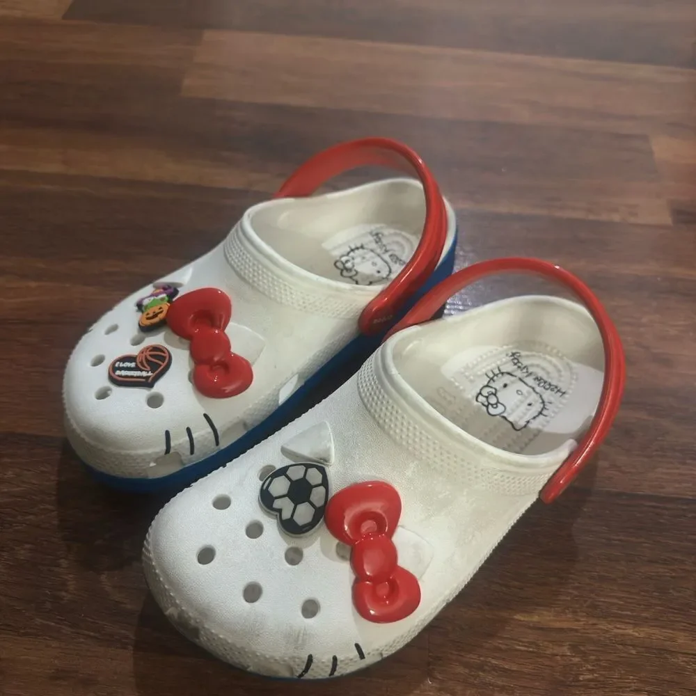 CROCS Kids White and Red Clogs